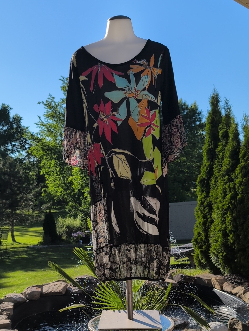 Save The Queen Black Floral Shift Dress with Multicolor Blooms